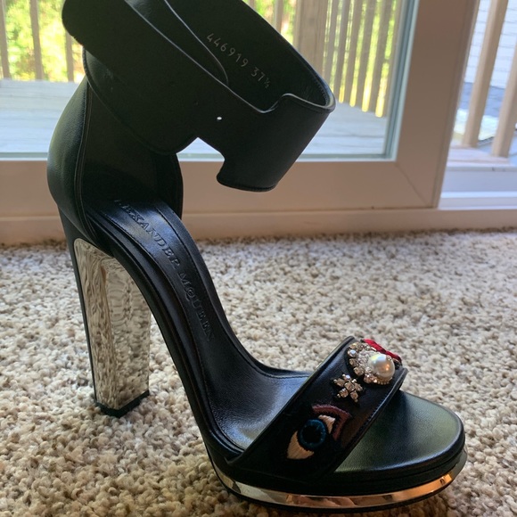 AMQ Heels - Picture 6 of 8